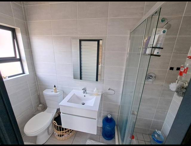 1 BEDROOM PROPERTY TO RENT IN WATERFALL